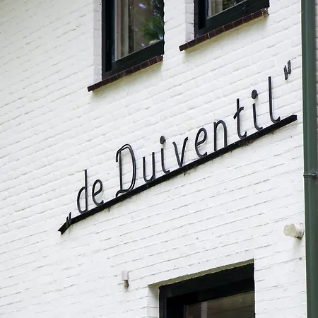 Groepshotel De Duiventil Guest house