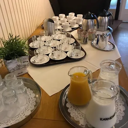 Groepshotel De Duiventil Guest house *